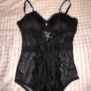 Lace bodysuit Never worm